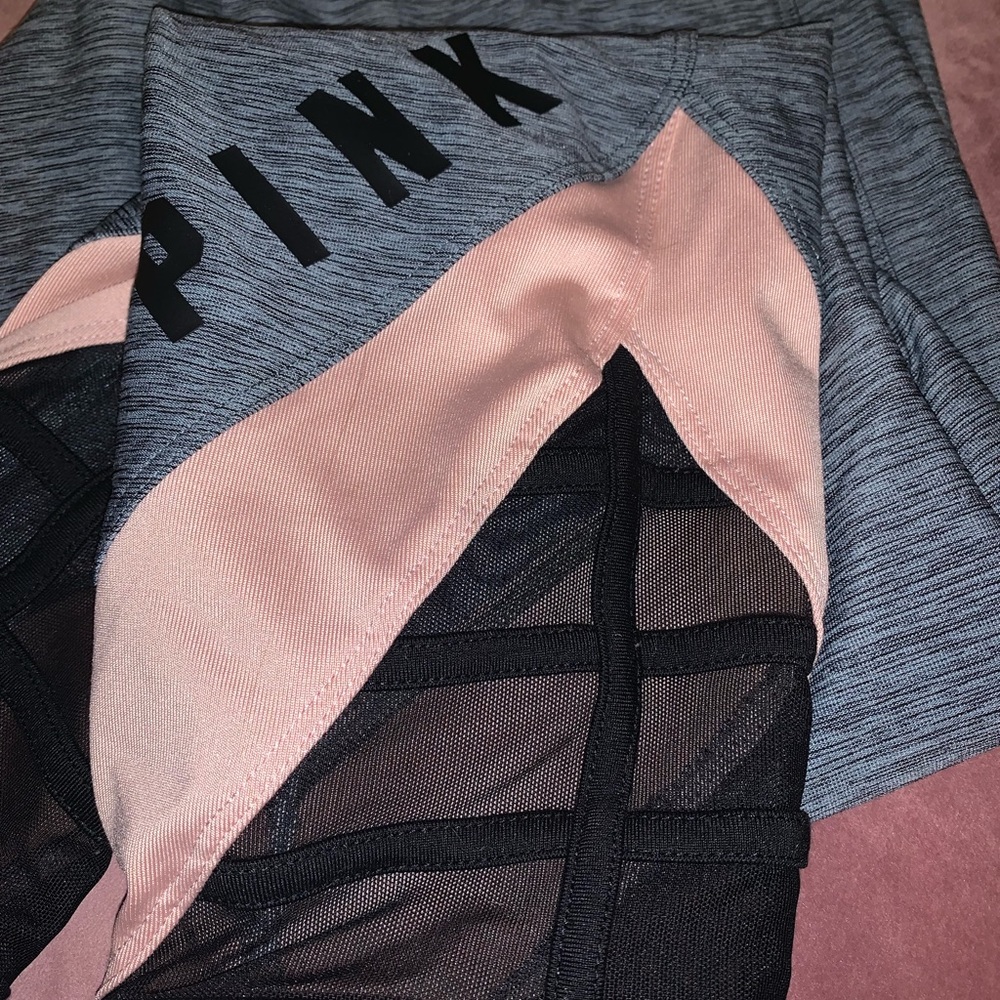 Victoria Secret Pink Ultimate Leggins!
